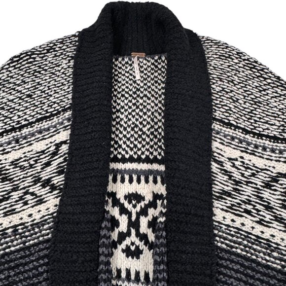 Free People Cozy Cabin CardiganSweater Sz S Black White Oversized Nordic - Picture 10 of 13